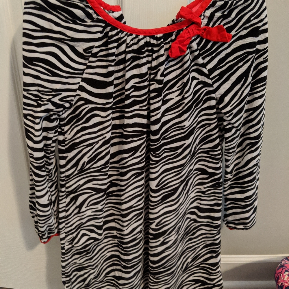 Girls dress